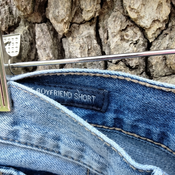 👀Big Discount!👀 Lucky Brand Boyfriend Short in size 8 - Picture 4 of 4